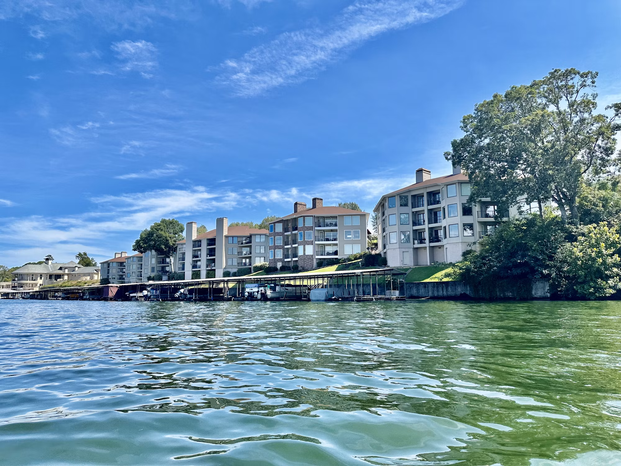 A Beginner’s Guide to Sustainable Travel: How to Explore the World with Minimal Environmental Impact